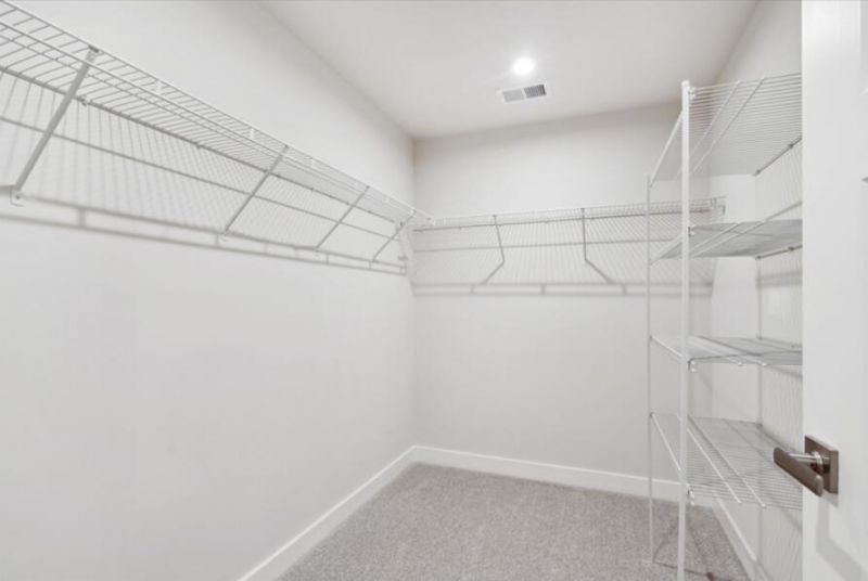 1062 Crescent Cove Lane Photo 18