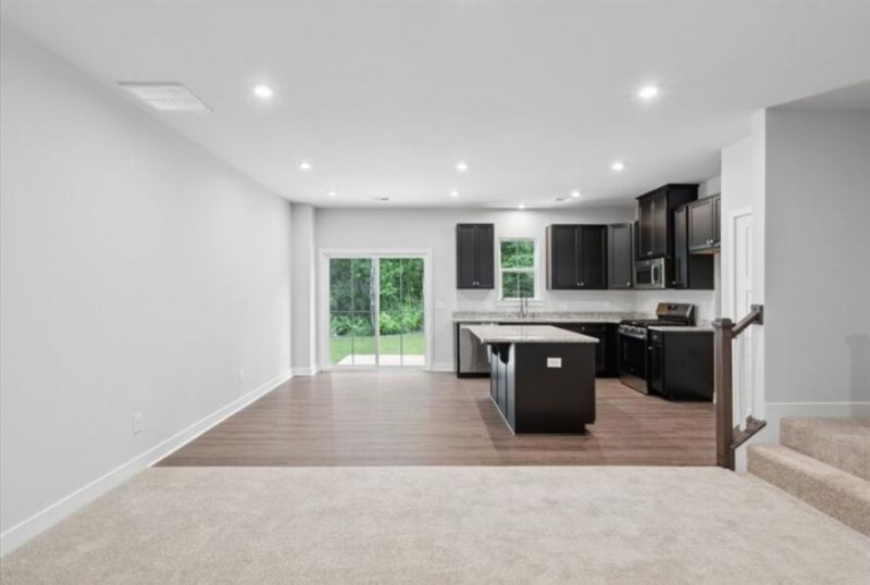 1062 Crescent Cove Lane Photo 5