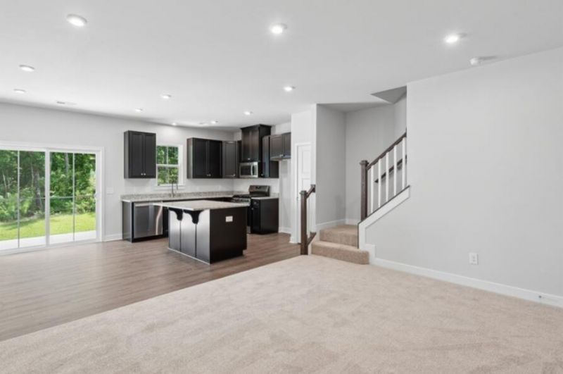 1062 Crescent Cove Lane Photo 7