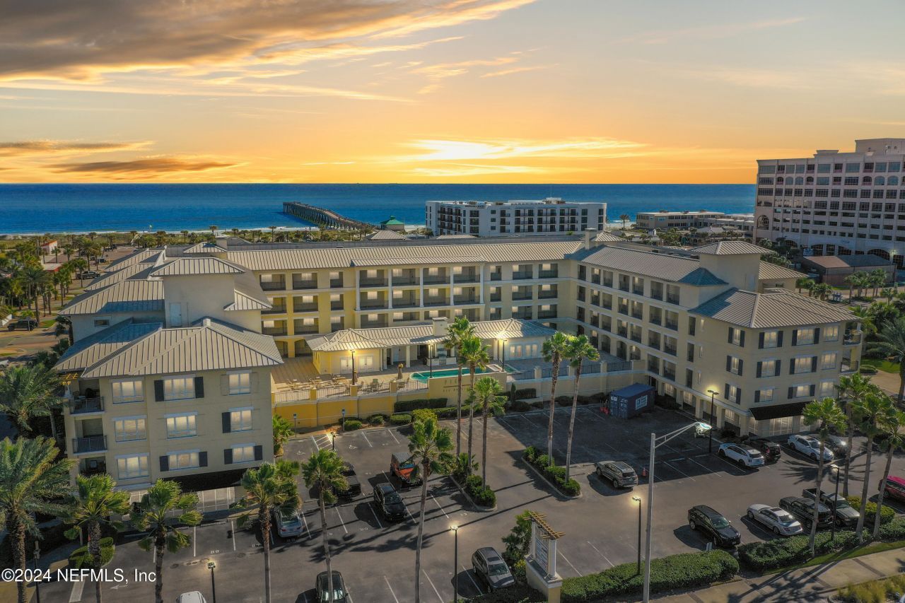 525 3rd Street N, Unit 213, Jacksonville Beach, FL 32250 Main Photo