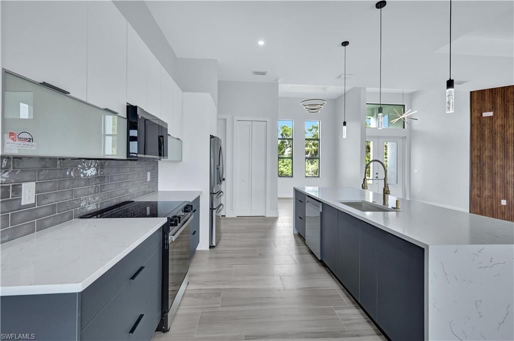 3304 Kismet Pky W, Cape Coral, FL 33993 Photo