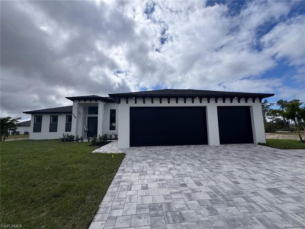 3304 Kismet Pky W, Cape Coral, FL 33993 Photo
