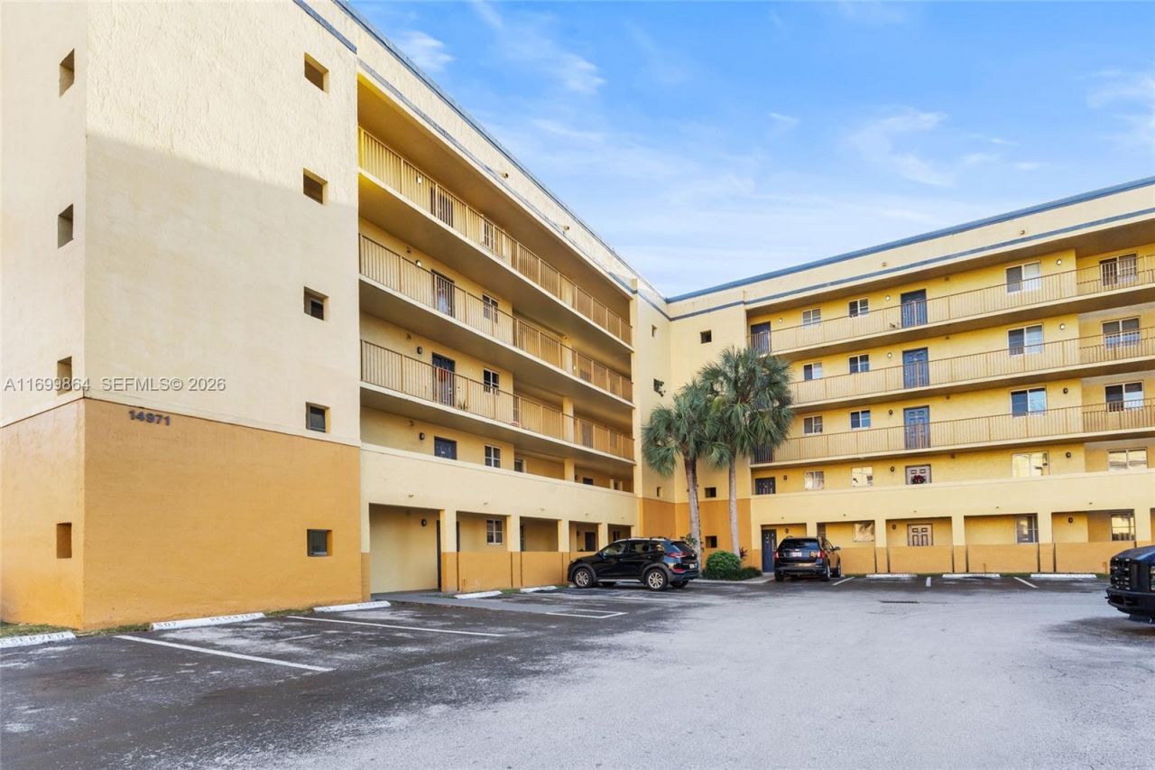 14971 SW 82nd Ln, Unit 20-508, Miami, FL 33193 Photo