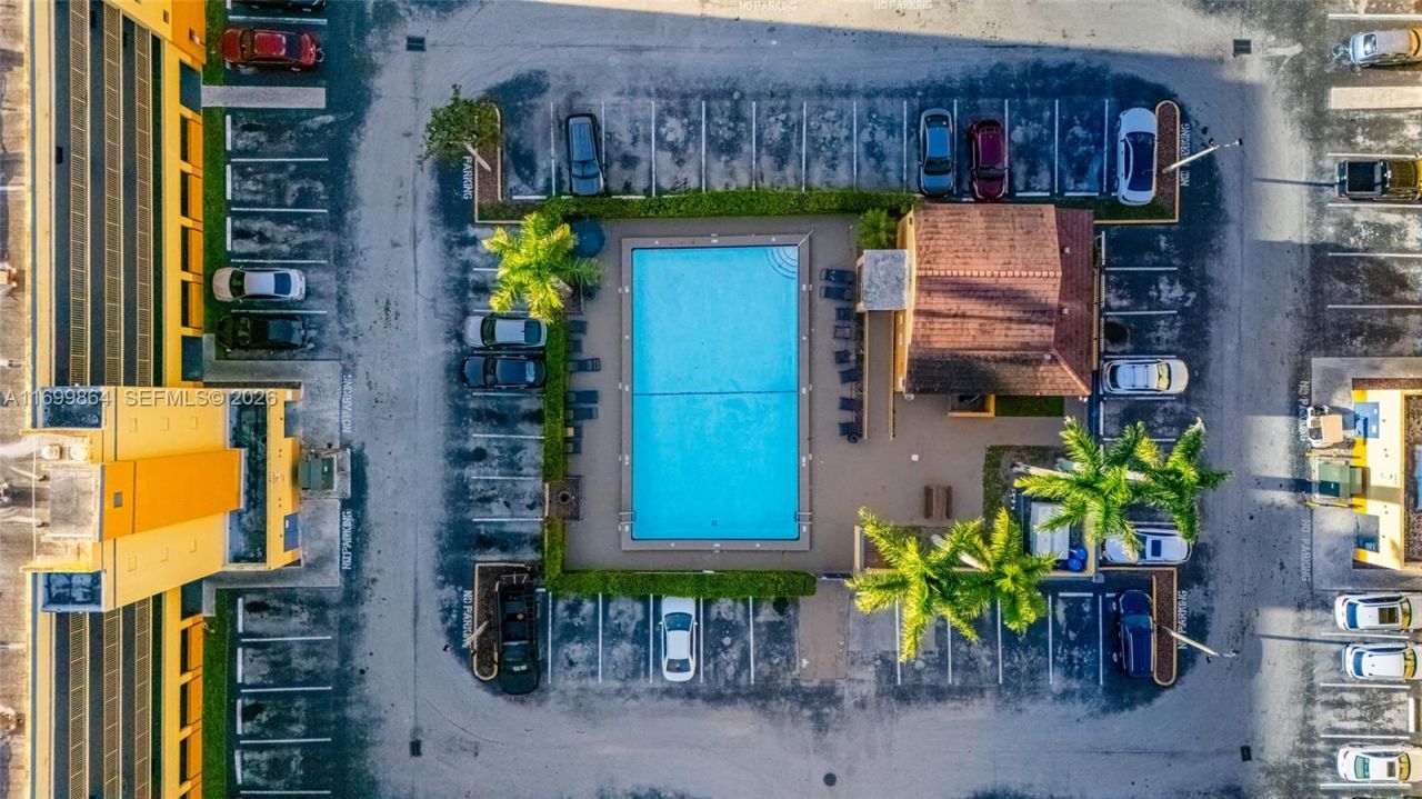 14971 SW 82nd Ln, Unit 20-508, Miami, FL 33193 Photo