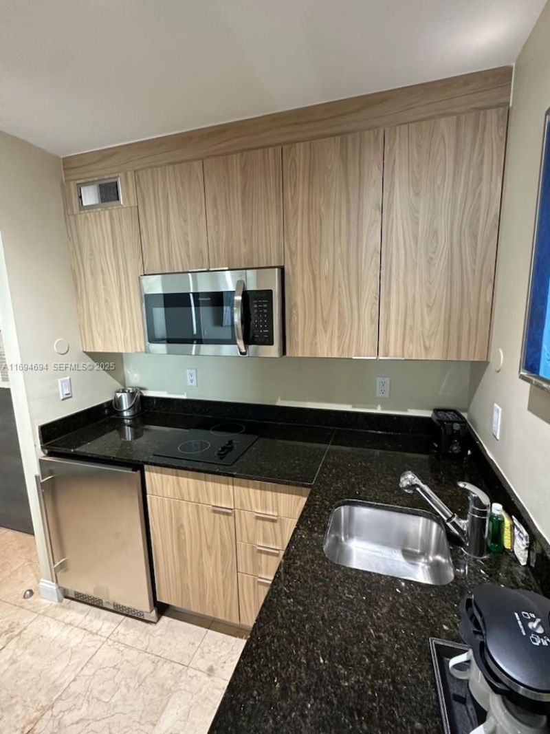 2670 E Sunrise Blvd, Unit 905, Fort Lauderdale, FL 33304 Photo