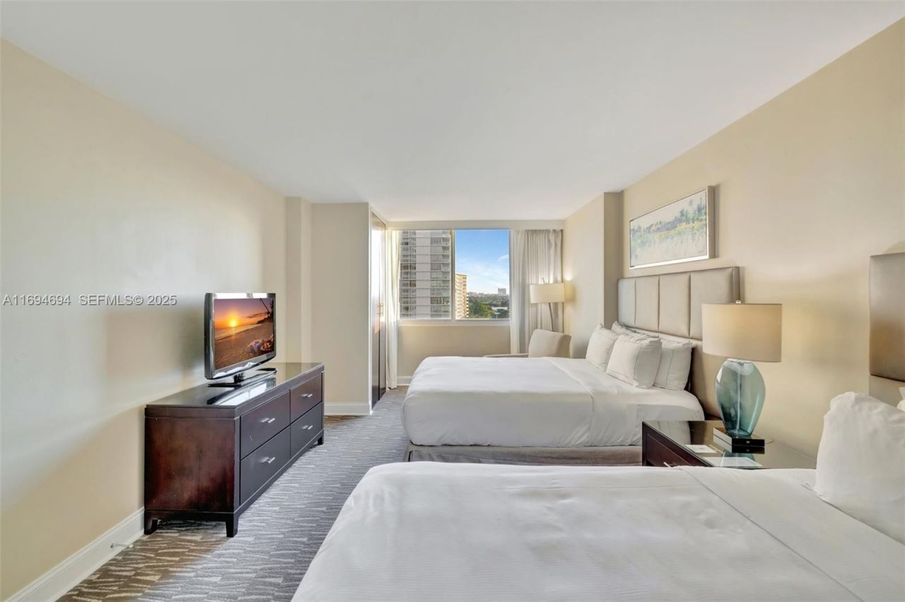 2670 E Sunrise Blvd, Unit 905, Fort Lauderdale, FL 33304 Photo