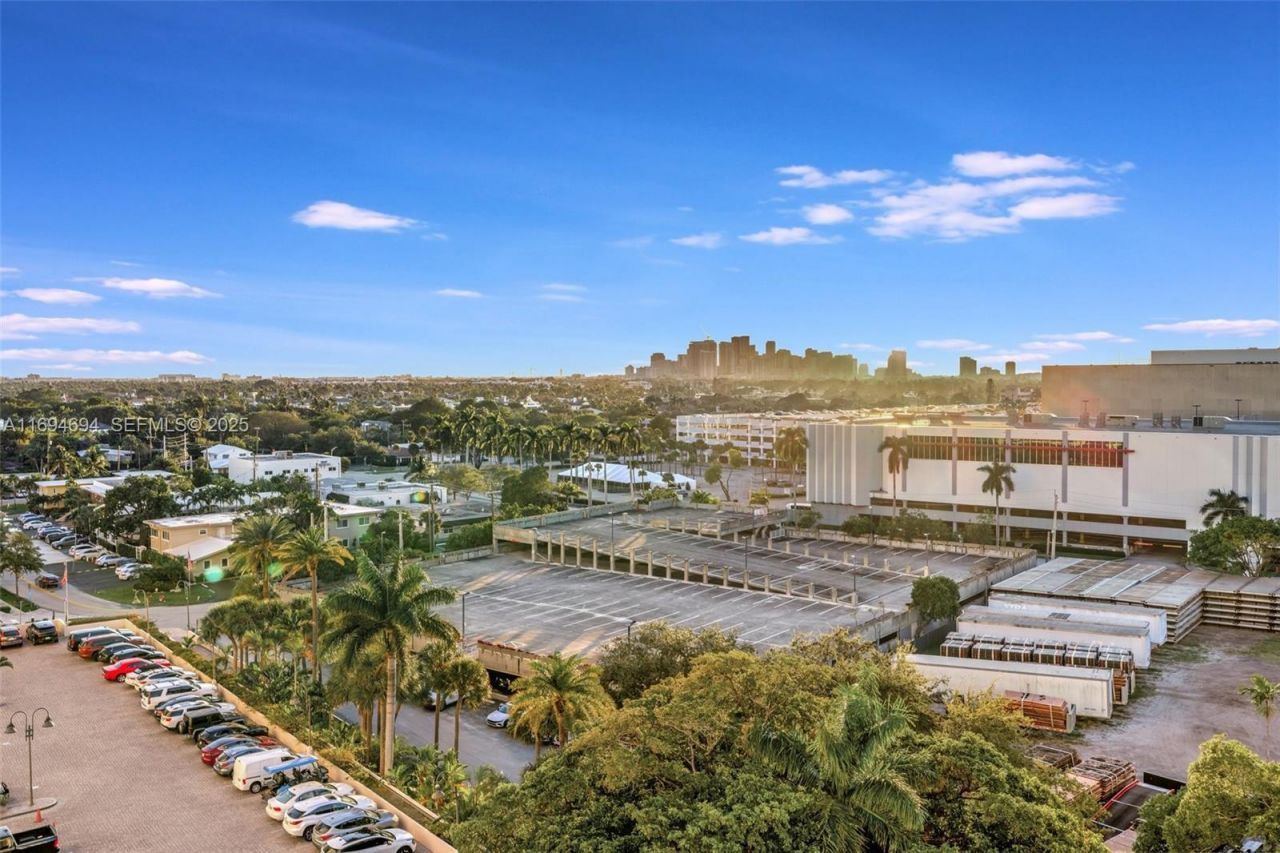 2670 E Sunrise Blvd, Unit 905, Fort Lauderdale, FL 33304 Photo