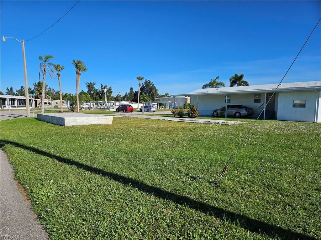2771 Deerfield Dr, North Fort Myers, FL 33917 Photo