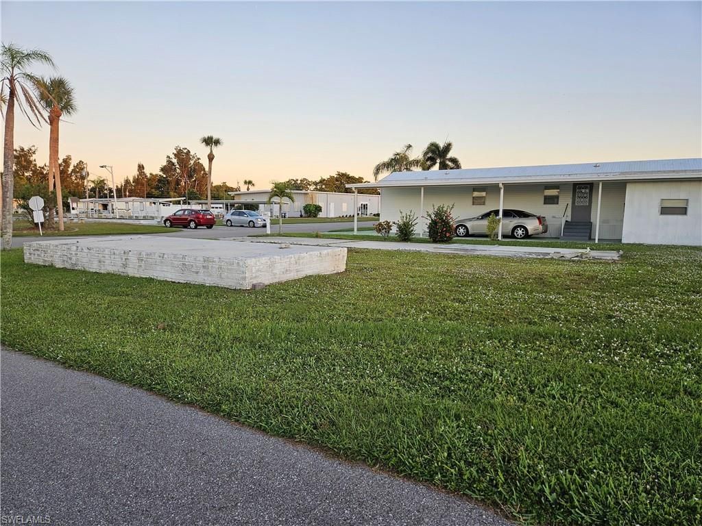 2771 Deerfield Dr, North Fort Myers, FL 33917 Photo