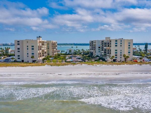 1430 GULF BOULEVARD, Unit 612, CLEARWATER BEACH, FL 33767