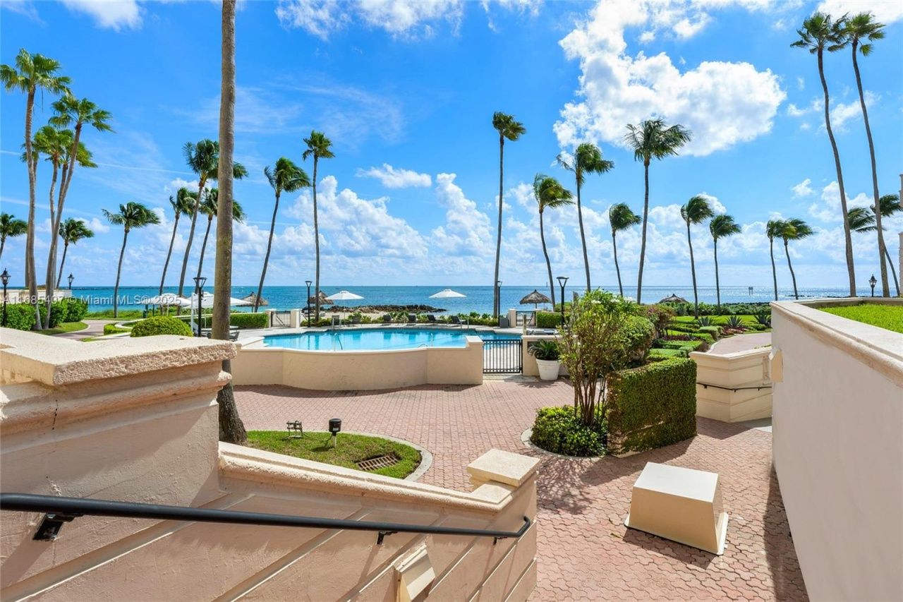 7917 Fisher Island Dr, Unit 7917, Miami Beach, FL 33109 Photo