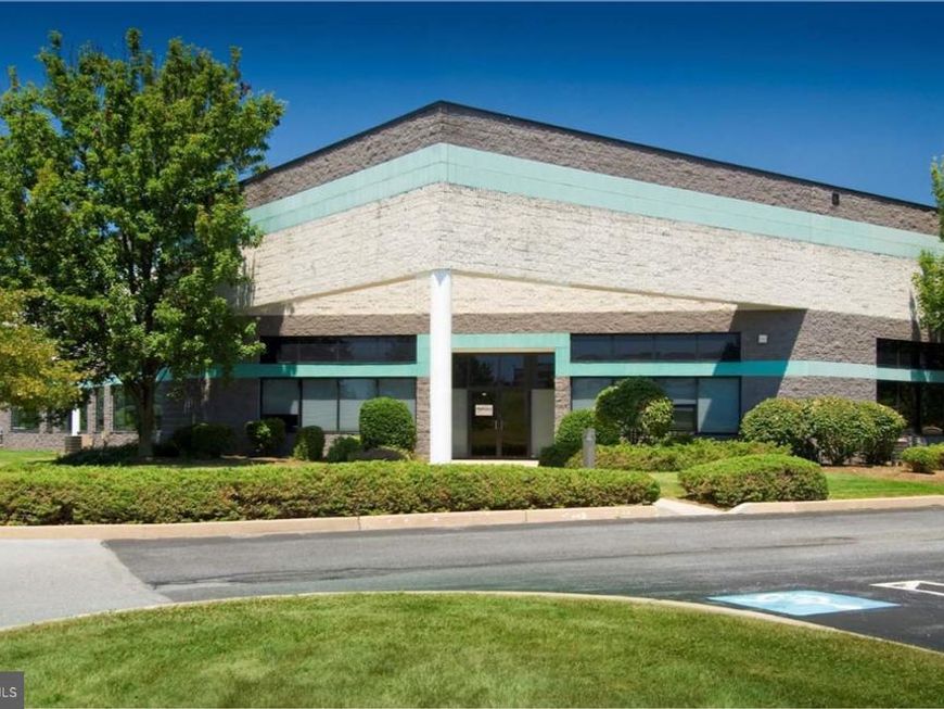 735 Fox Chase, Unit 100, Coatesville, PA 19320 Main Photo