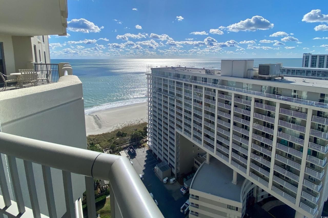 9994 Beach Club Dr. Photo 7