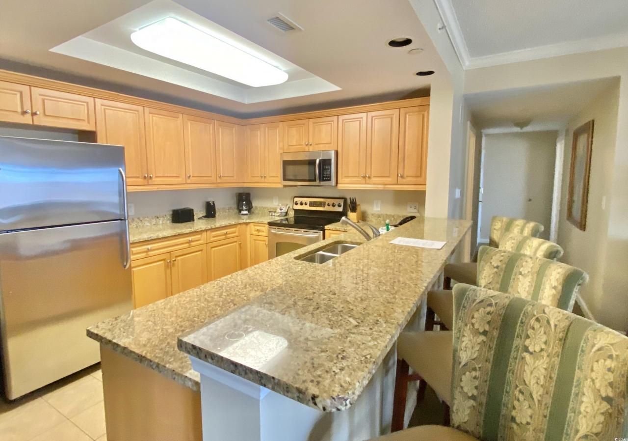 9994 Beach Club Dr. Photo 8