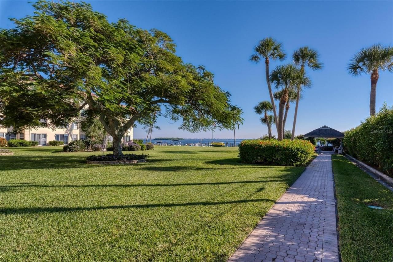 3806 Gulf Of Mexico Drive, Unit C202, Longboat Key, FL 34228 Photo