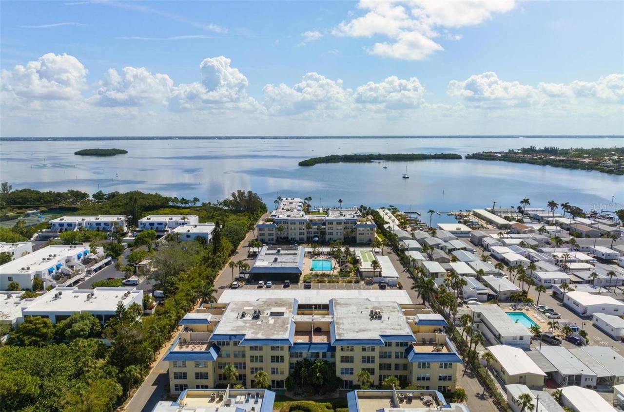 3806 Gulf Of Mexico Drive, Unit C202, Longboat Key, FL 34228 Photo