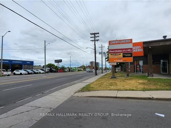 1717 BANK Street, Unit 2, Ottawa, ON K1V7Z4