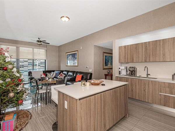 2960 NE 207th St, Unit 505, Aventura, FL 33180