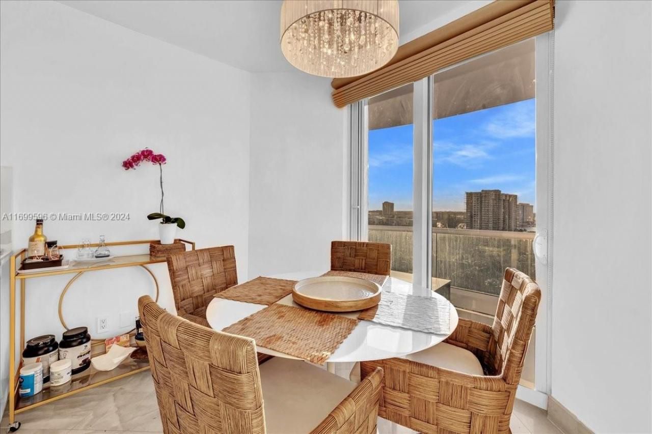 7000 Island Blvd, Unit 1207, Aventura, FL 33160 Photo