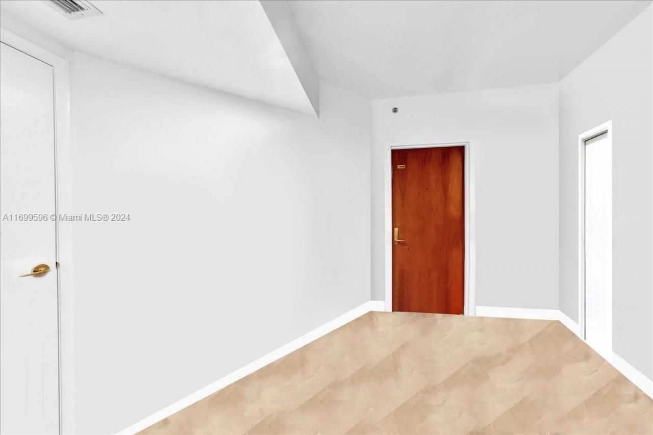 7000 Island Blvd, Unit 1207, Aventura, FL 33160 Photo