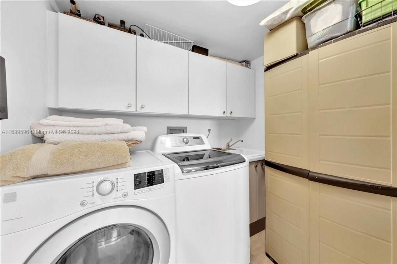 7000 Island Blvd, Unit 1207, Aventura, FL 33160 Photo