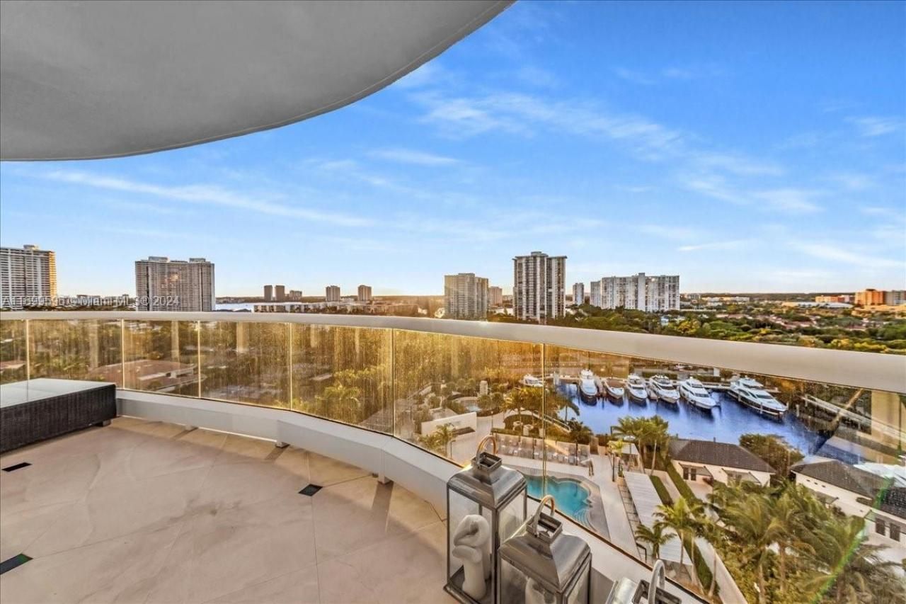 7000 Island Blvd, Unit 1207, Aventura, FL 33160 Photo