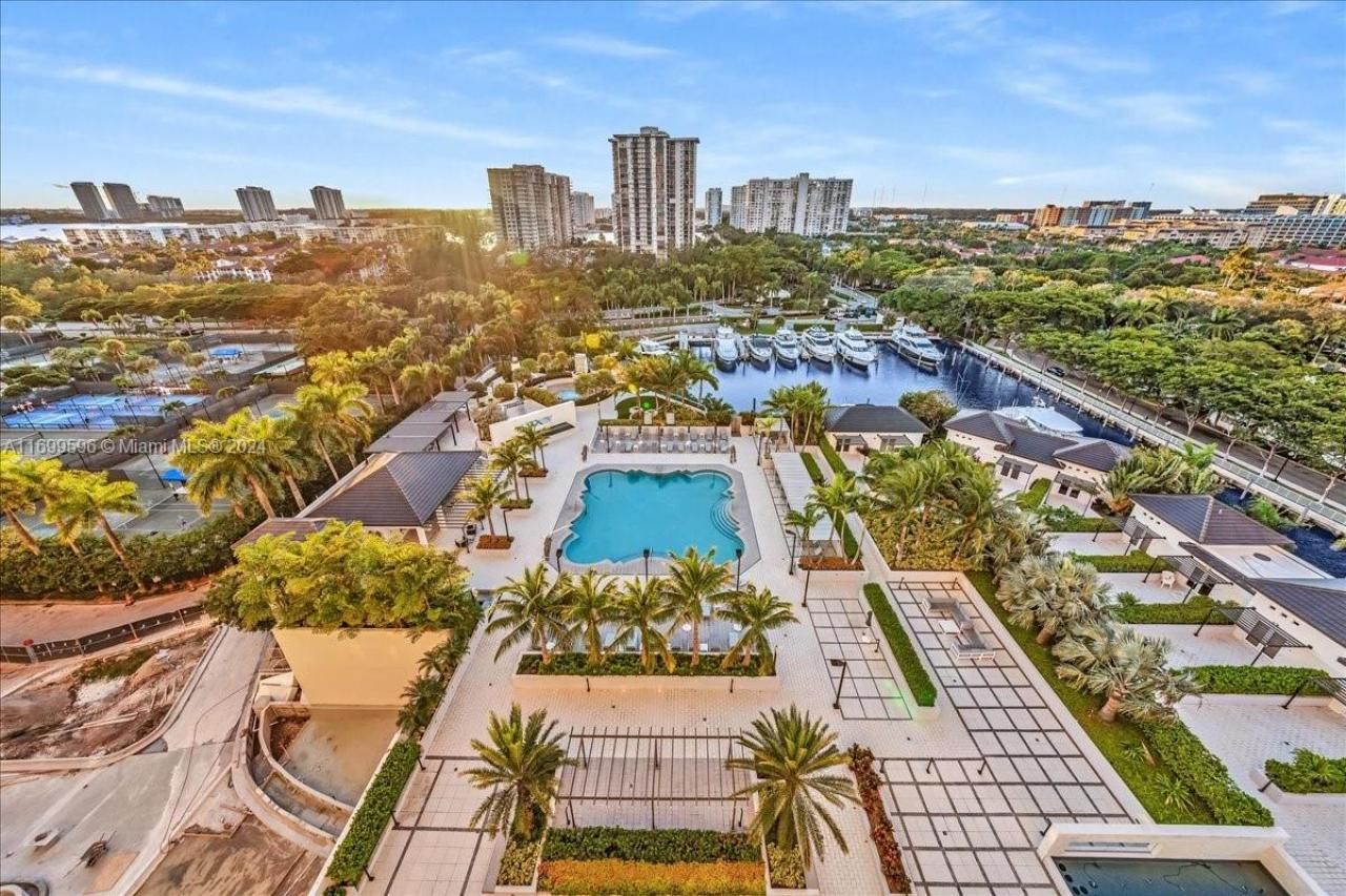 7000 Island Blvd, Unit 1207, Aventura, FL 33160 Photo
