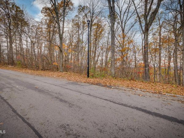 454 Hidden Acres Road, Kingsport, TN 37664