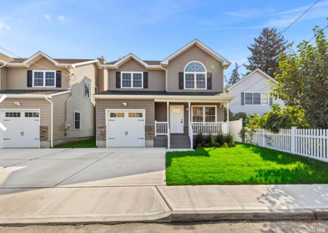 85 Beechwood Avenue, Roosevelt, NY 11575 Main Photo