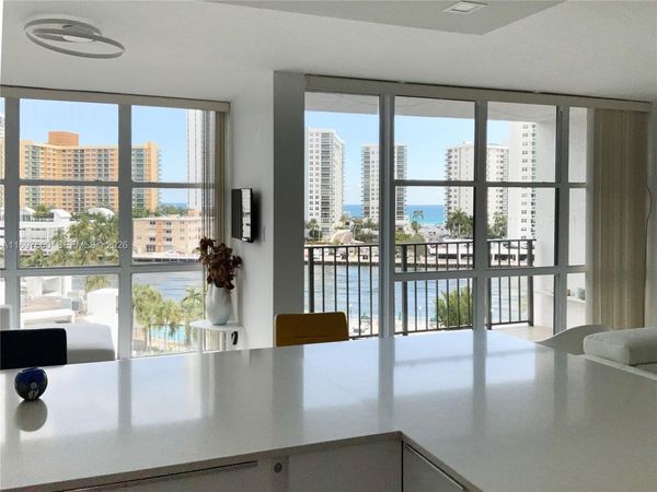 800 Parkview Dr, Unit 708, Hallandale Beach, FL 33009
