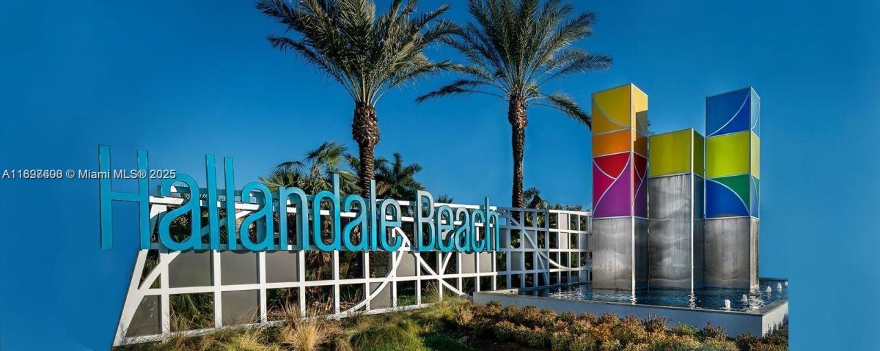 800 Parkview Dr, Unit 708, Hallandale Beach, FL 33009 Photo