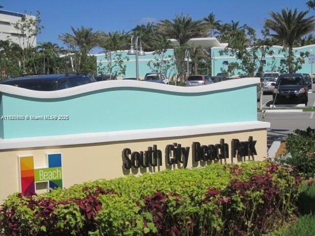 800 Parkview Dr, Unit 708, Hallandale Beach, FL 33009 Photo