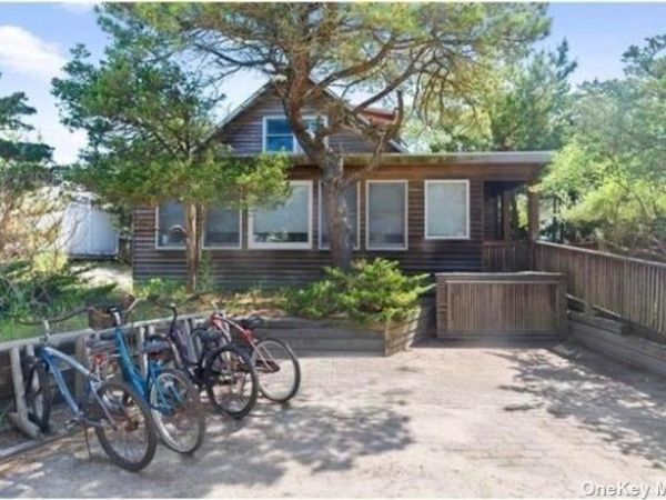 415 Dehnhoff Walk, Ocean Beach, NY 11770