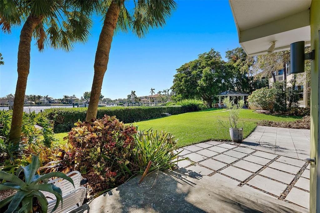 808 Monterey Boulevard Ne, Saint Petersburg, FL 33704 Photo