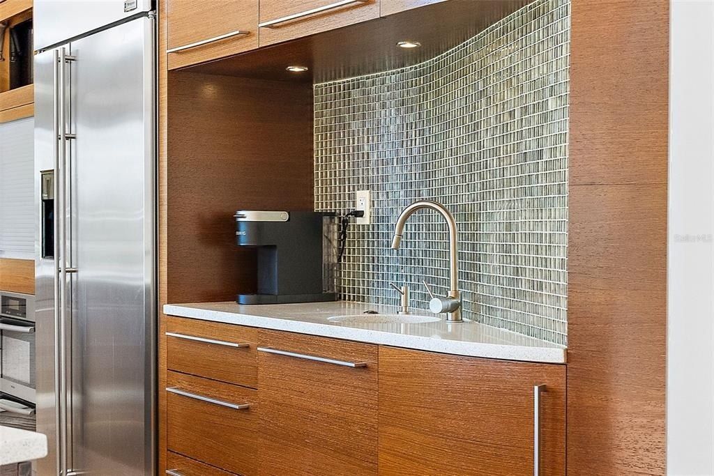 808 Monterey Boulevard Ne, Saint Petersburg, FL 33704 Photo