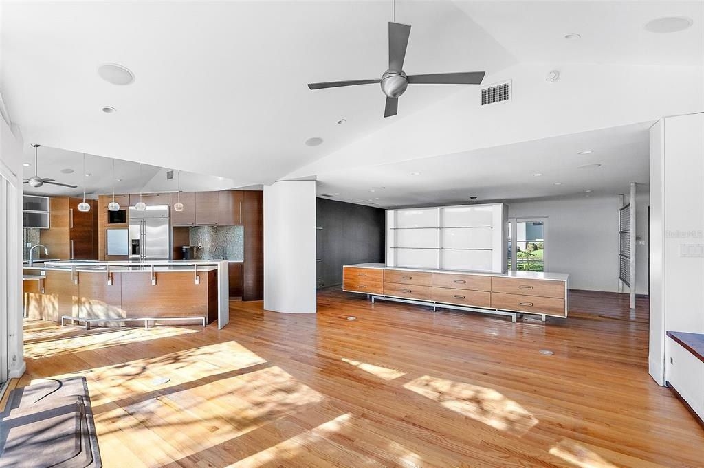 808 Monterey Boulevard Ne, Saint Petersburg, FL 33704 Photo