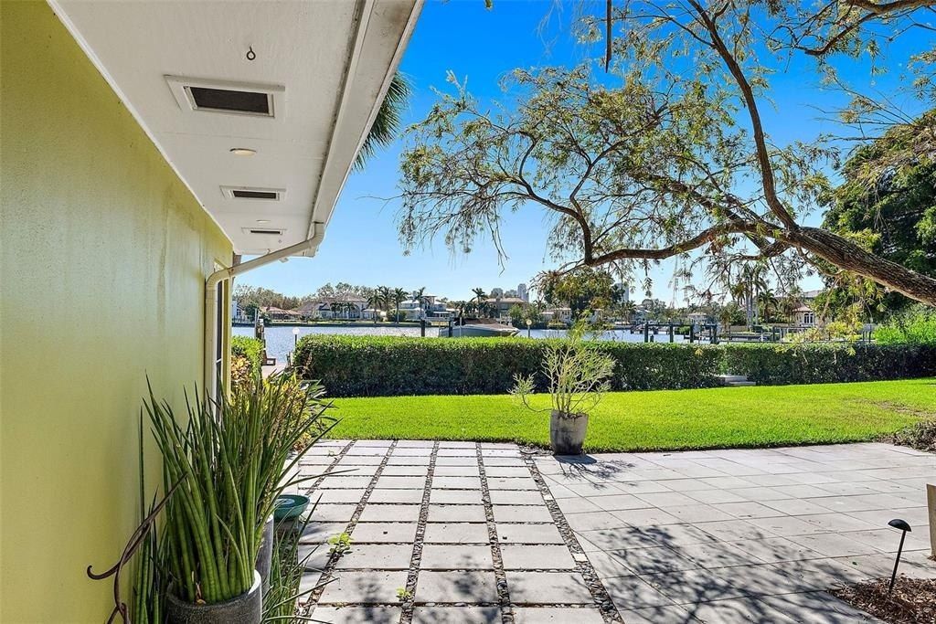 808 Monterey Boulevard Ne, Saint Petersburg, FL 33704 Photo