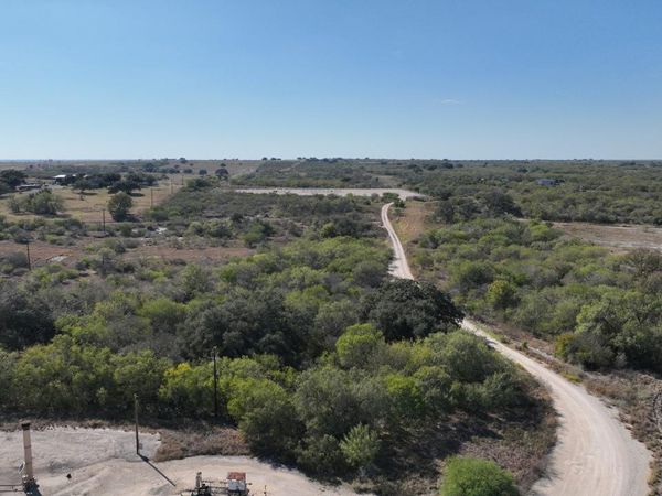 171 ACRES Highway 80, Gillett, TX 78116