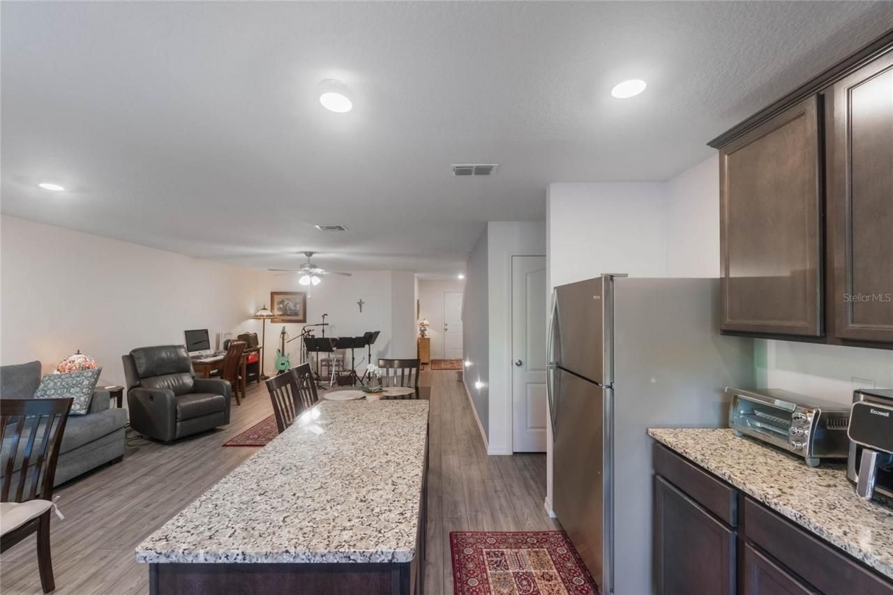 1592 Wynford Circle, Tavares, FL 32778 Photo