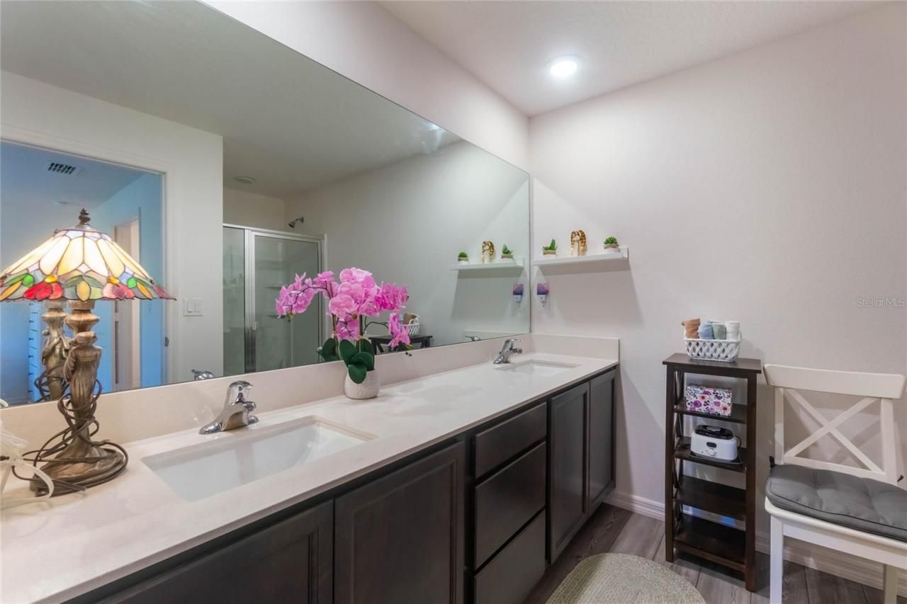 1592 Wynford Circle, Tavares, FL 32778 Photo