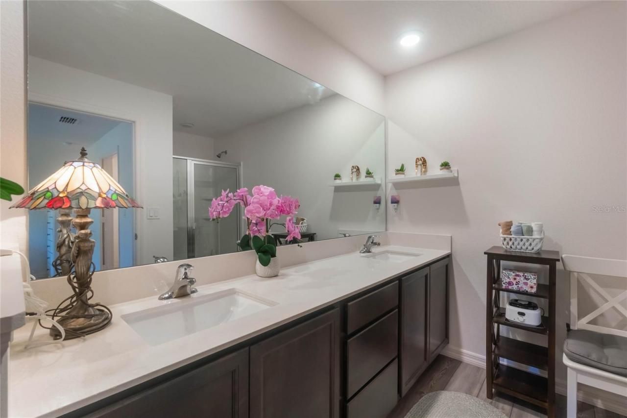 1592 Wynford Circle, Tavares, FL 32778 Photo