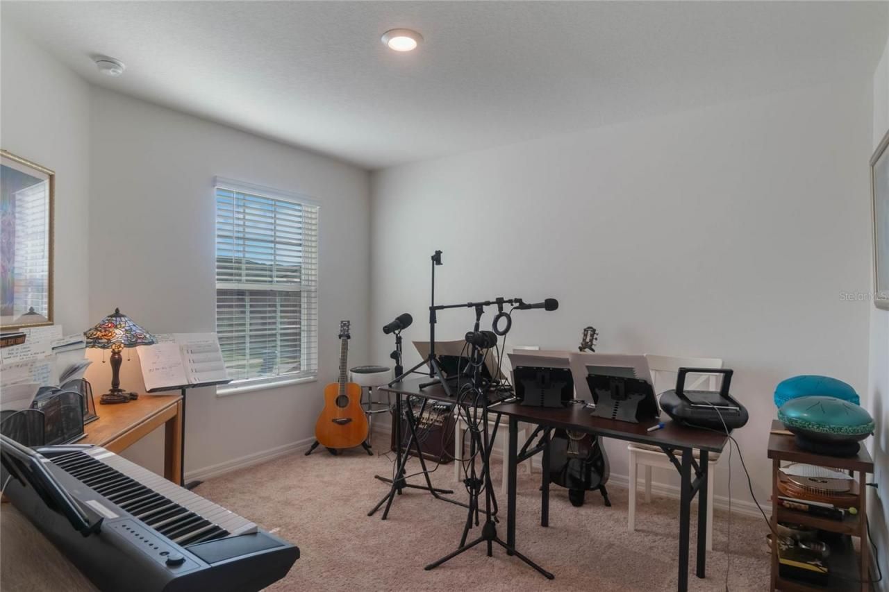 1592 Wynford Circle, Tavares, FL 32778 Photo