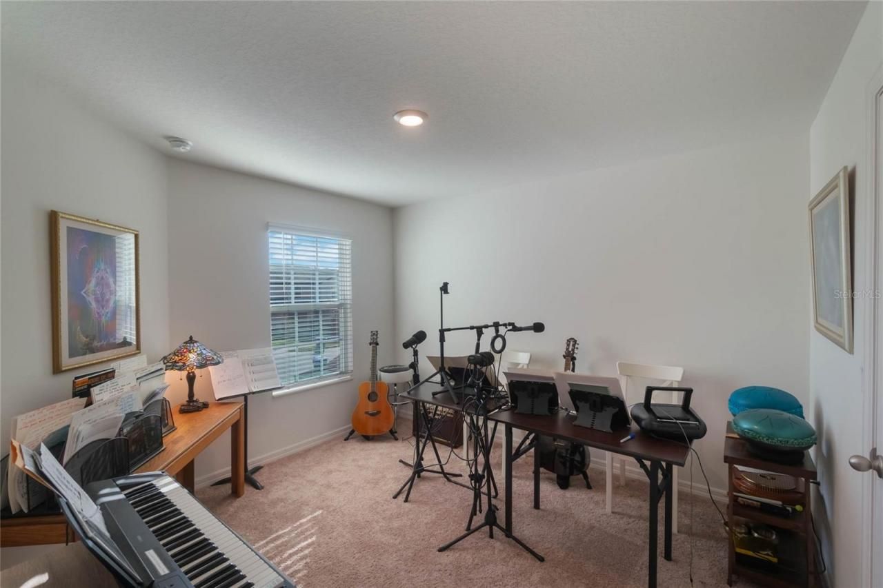 1592 Wynford Circle, Tavares, FL 32778 Photo