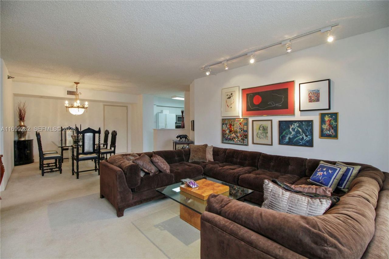 3400 NE 192nd St, Unit 307, Aventura, FL 33180 Photo