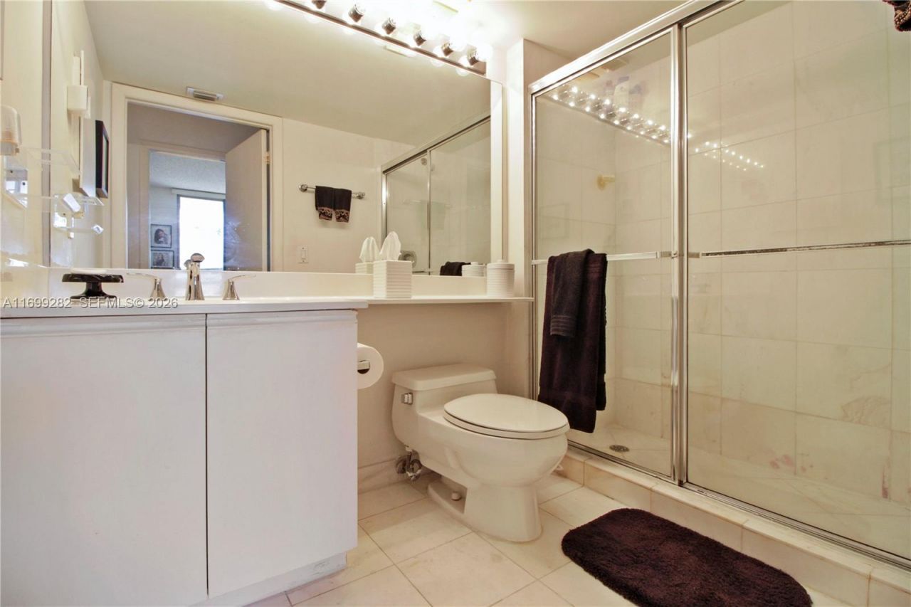 3400 NE 192nd St, Unit 307, Aventura, FL 33180 Photo