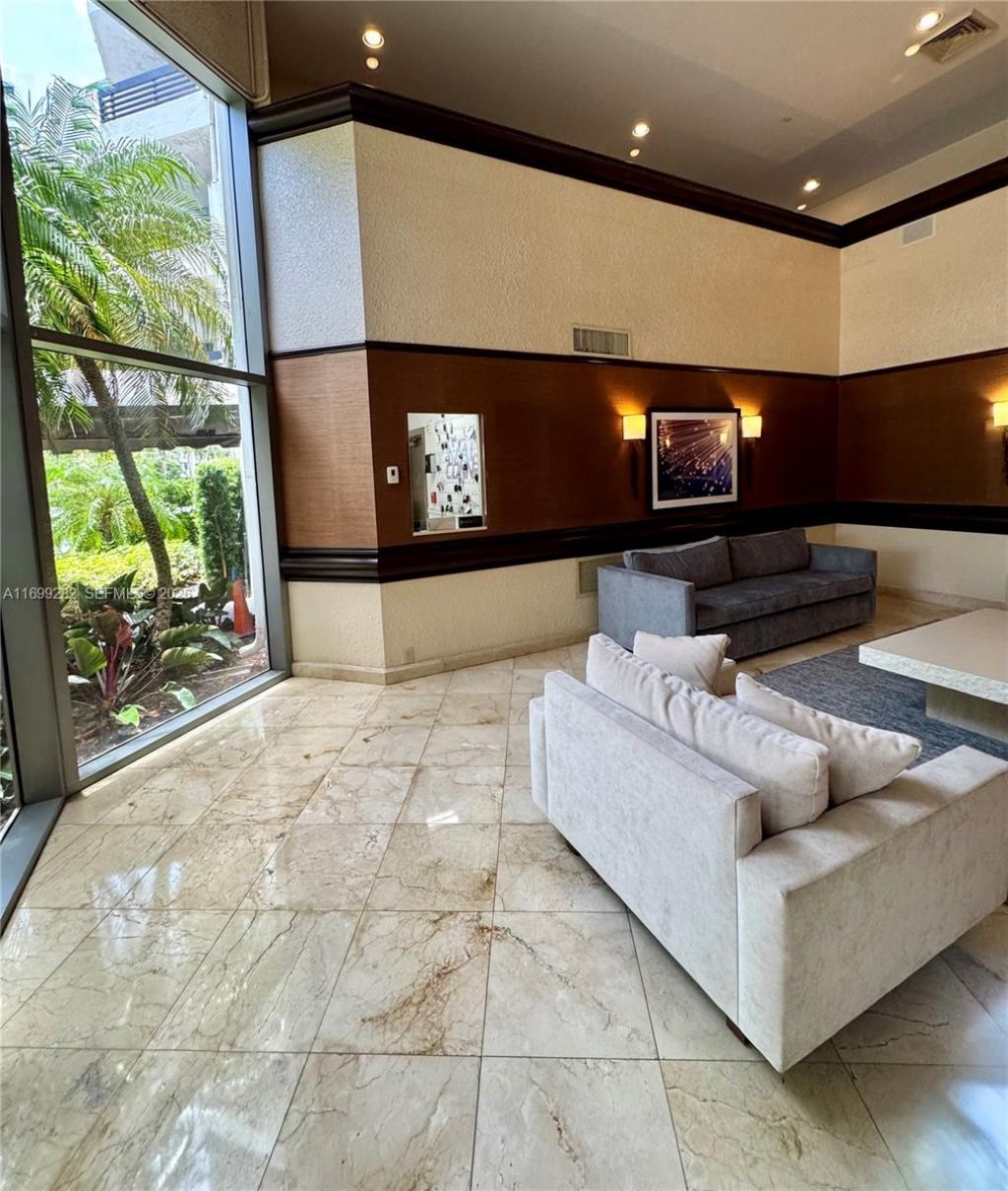 3400 NE 192nd St, Unit 307, Aventura, FL 33180 Photo