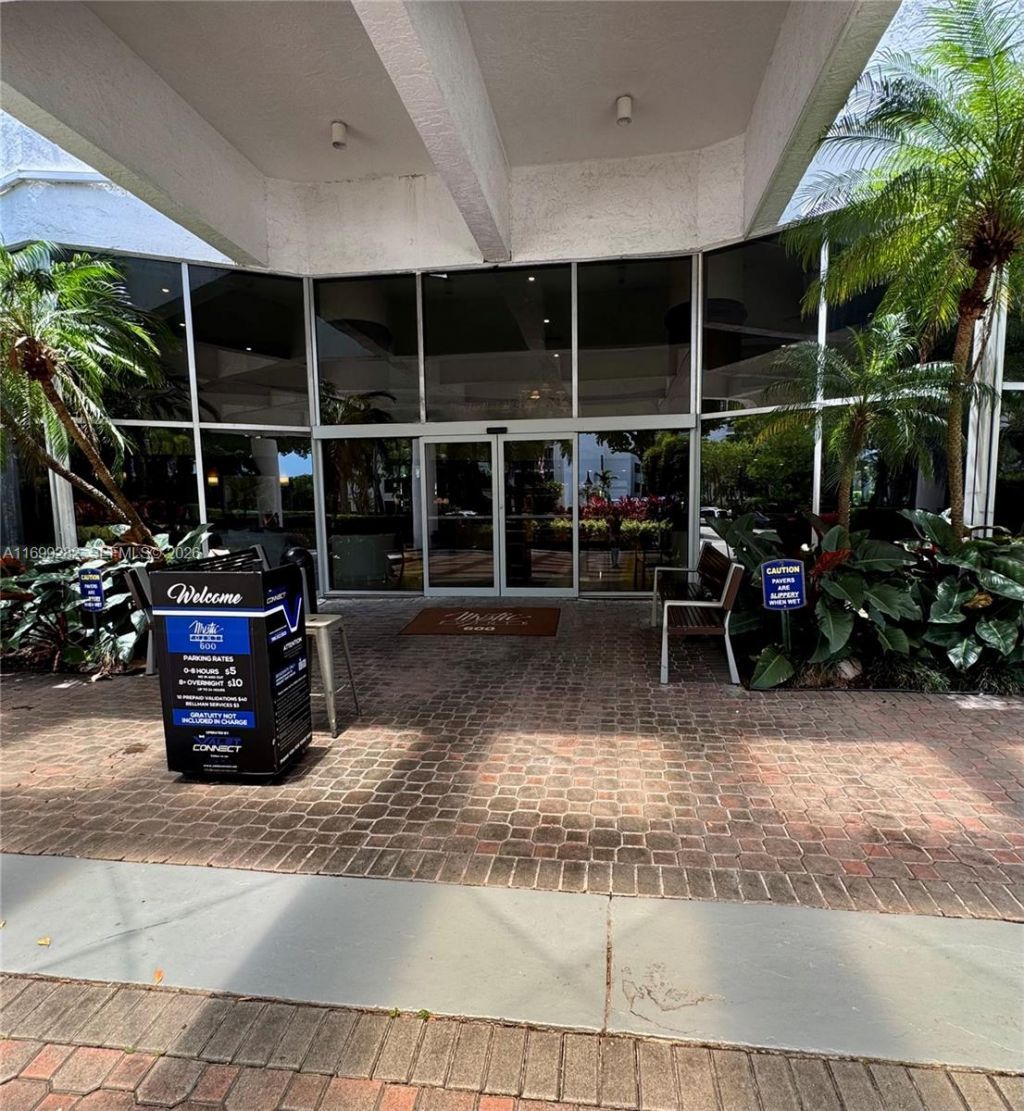 3400 NE 192nd St, Unit 307, Aventura, FL 33180 Photo