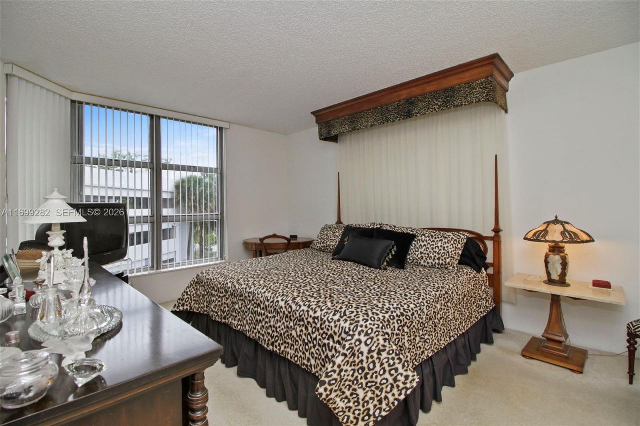 3400 NE 192nd St, Unit 307, Aventura, FL 33180 Photo