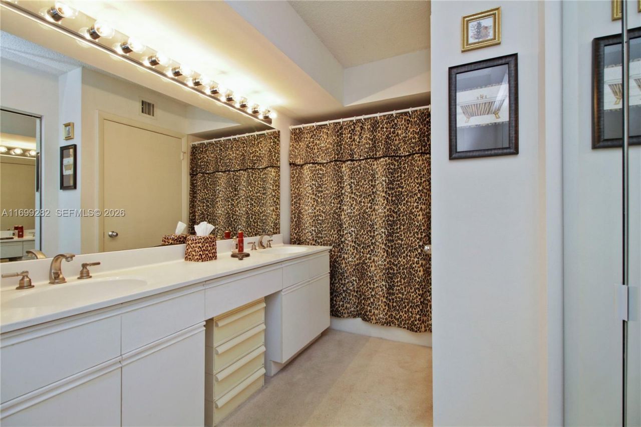 3400 NE 192nd St, Unit 307, Aventura, FL 33180 Photo