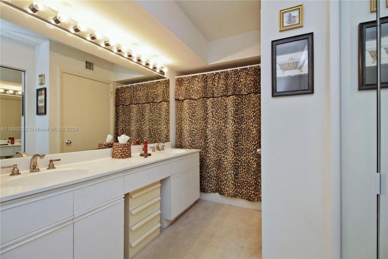 3400 NE 192nd St, Unit 307, Aventura, FL 33180 Photo